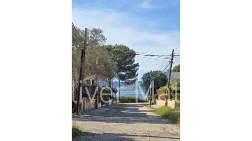 
                    SPACIOUS APARTMENT WITH GARAGE AND TERRACE JUST A FEW METERS FROM THE SEA
                