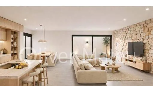 
                    FULLY RENOVATED MALLORCAN HOUSE WITH GARAGE AND POOL
                
