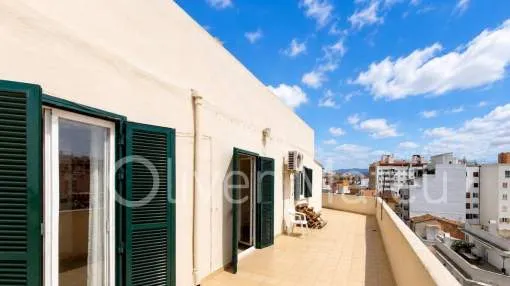 
                    Penthouse with Elevator and Spectacular 45m² Terrace
                