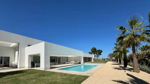 Elegant villa in the prestigious area of Sol de Mallorca