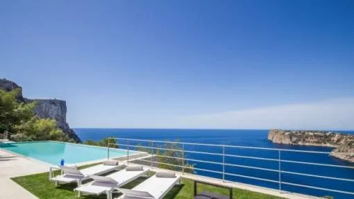 Exclusive high class mansion with panoramic sea views in Port Andratx
