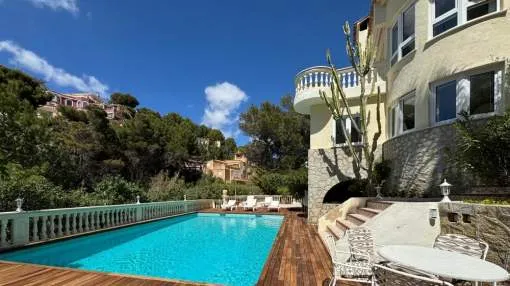 Traditional first-line villa with sea views in Costa de la Calma