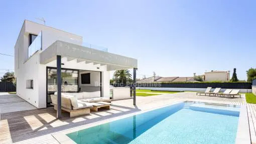 Exquisite modern Villa for sale on a double plot in Palmanyola, Mallorca