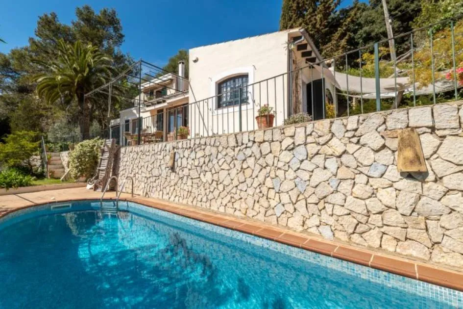 Romantic chalet with great charm and panoramic views over Galilea Romantic chalet with great charm and panoramic views over Galilea