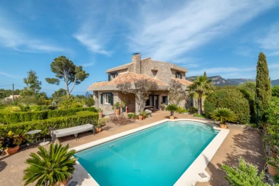 Great finca with fantastic views and privacy, in complete tranquility near Valldemossa Great finca with fantastic views and privacy, in complete tranquility near Valldemossa