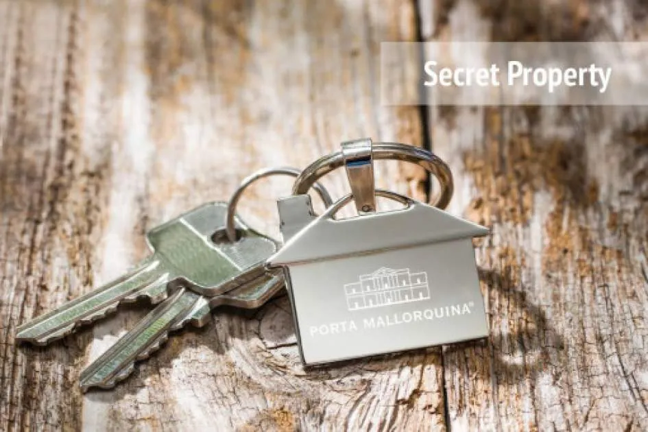 Magnificent minimalist, south-facing house with pool and garden in Sa Cabaneta Magnificent minimalist, south-facing house with pool and garden in Sa Cabaneta