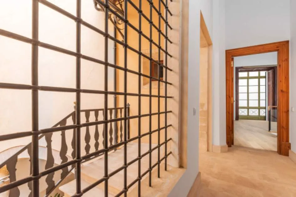 Exclusive, newly-built apartment in a manor house from 1810 in Palma's old town