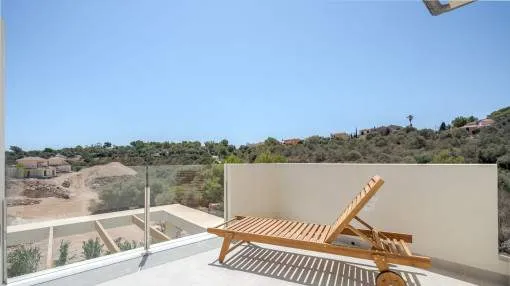 Exclusive new construction villas near the beach in Cala Romàntica