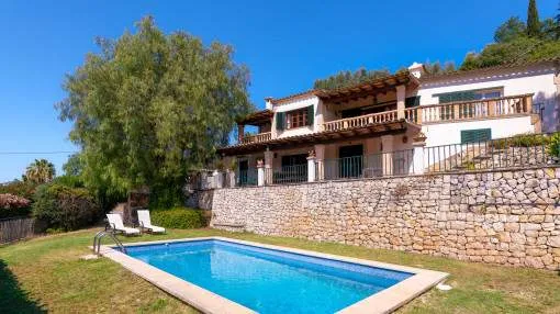 Beautiful majorcan country house with excellent views, privacy and pool