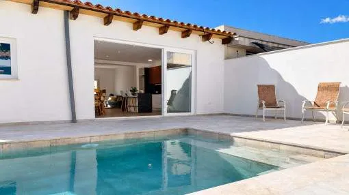 Modern townhouse with pool and garage in Llucmajor for long term rent