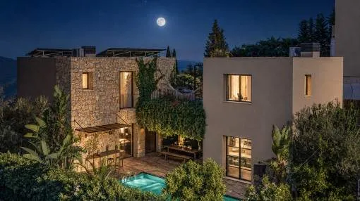 Unique Architect-Designed Home with Sea Views in Gènova – Sustainable, Modern and Full of Character