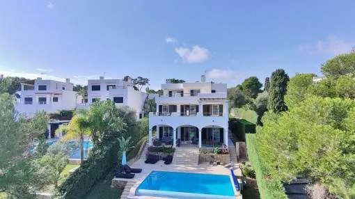 Exclusive seafront villa with holiday rental license near Cala Gran