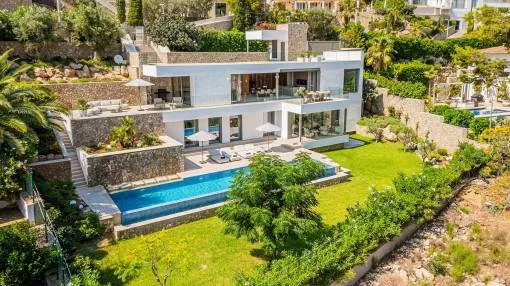 High-quality living in Port d’Andratx – modern Mediterranean-style villa with spacious garden