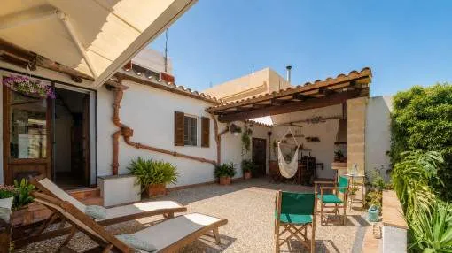 Charming townhouse with private garden in Capdepera