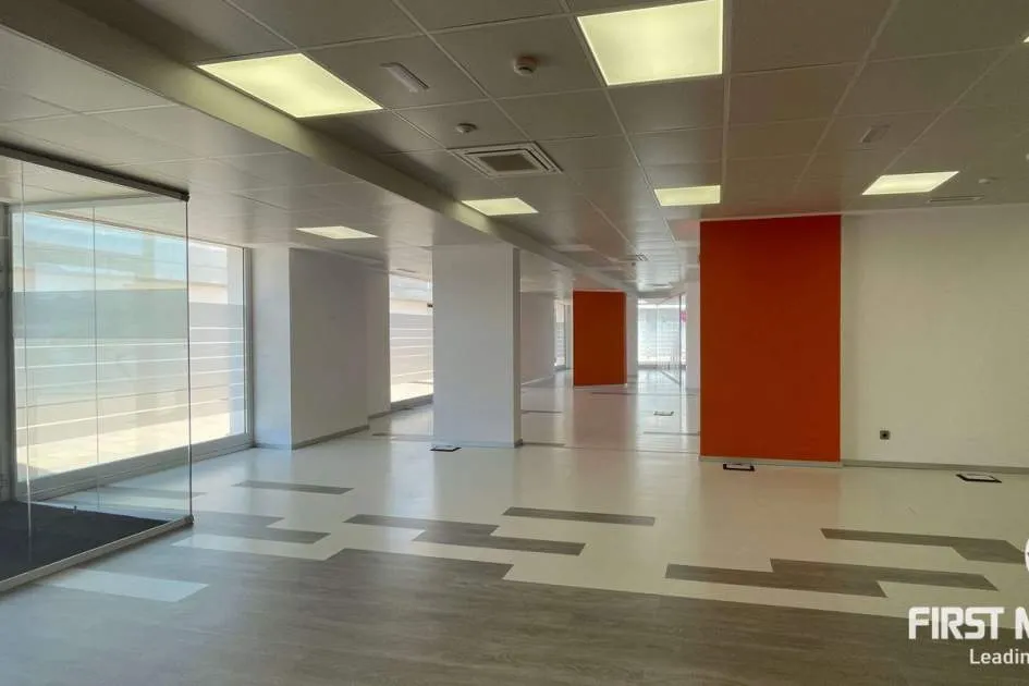 Commercial premises for rent in La Vila