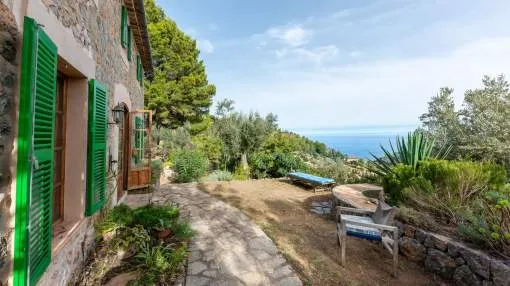 Beautiful finca with breathtaking sea views in Deià
