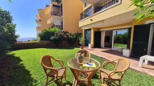 Sea view garden apartment in Nova Santa Ponsa, just steps from the sea's edge
