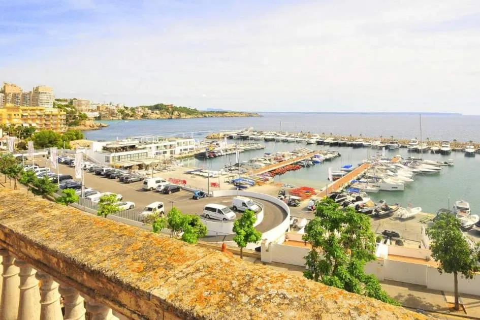 Impressive 3 story house in Cala Nova with wonderful seaviews.