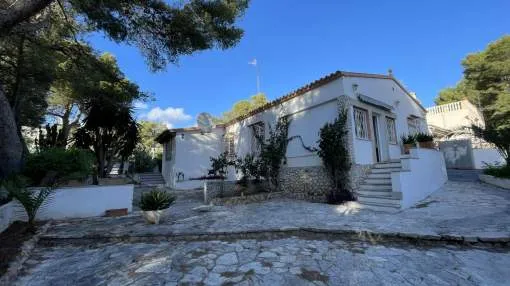 Charming house with garden and private pool in Portals Nous.