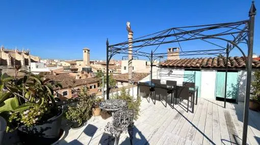 Romantic penthouse in the historic centre of Palma