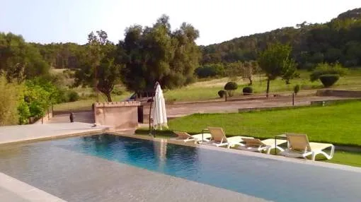 Fantastic country house with private pool