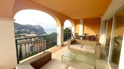 Nice flat in Cala Llamp with beautiful views to the sea and the mountains