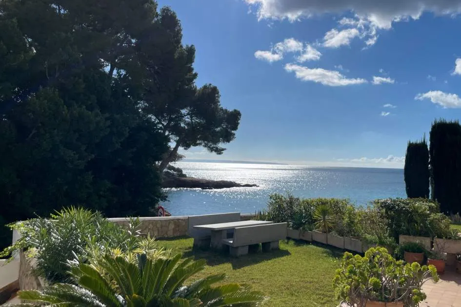 Cozy Apartment with Sea Views in Son Caliu – Long-Term Rental