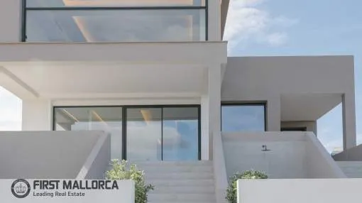 Modern Luxury Villa with Exceptional Design and Panoramic Views in Son Gual