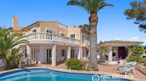 Charming South-Facing House with stunning views of the sea, the harbor and La Mola in Port Andratx