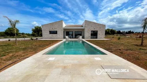 Avant-Garde Design Finca in Muro – Brand New with 8-Car Garage
