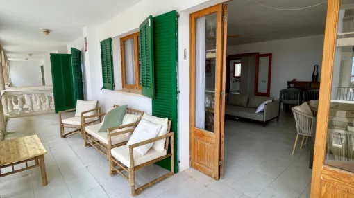 Ground-floor apartment with sea view in Colònia de Sant Jordi for short-term rental