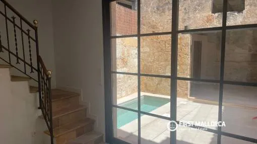 Charming Townhouse in the Heart of Sineu – Tradition and Comfort