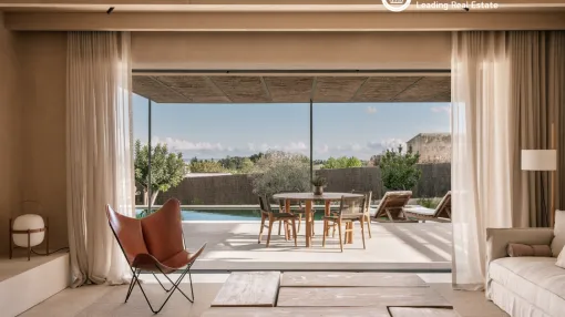 Charming Contemporary Villa with Private Pool and Panoramic Views close to Palma