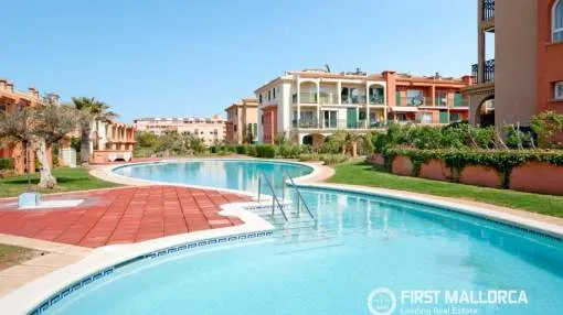 Mallorca apartments for rent: Duplex apartment wit 4 bedrooms, garage and storage room in first line to Port Adriano