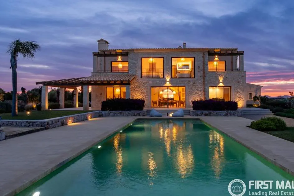 Newly built villa with sea view in Cala llombards Newly built villa with sea view in Cala llombards