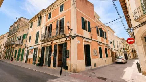 Historic townhouse in the old town of Felanitx
