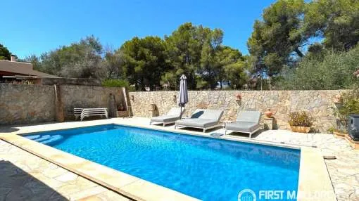 Beautiful house with heated pool in El Toro