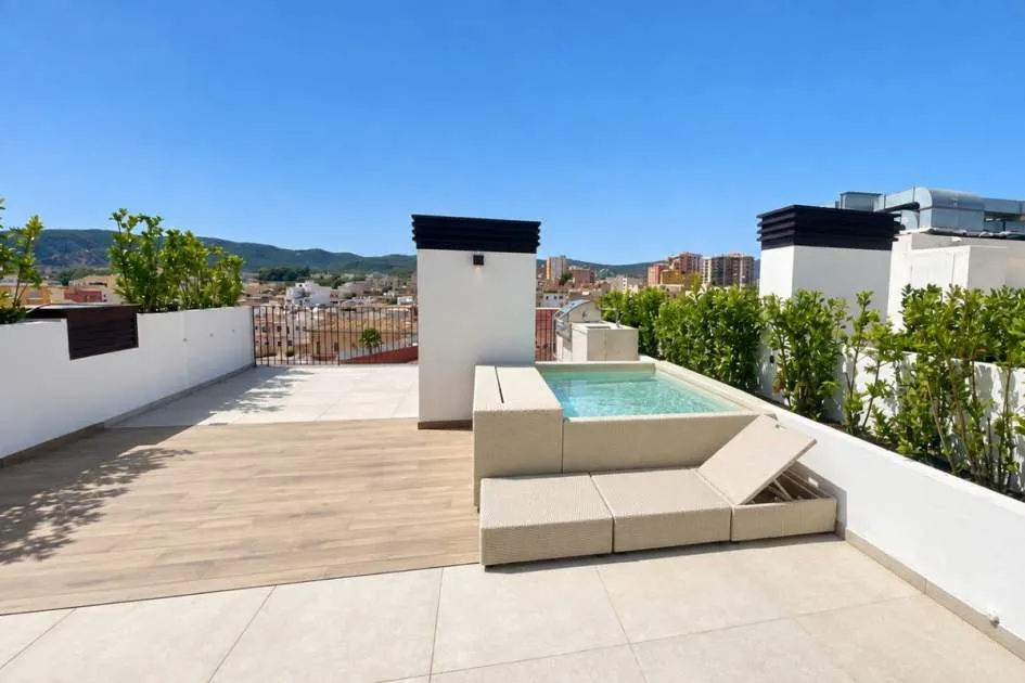 Exclusive new construction project in Santa Catalina