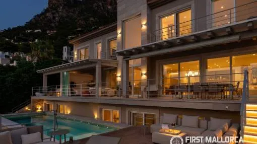 A Front-Row Seat Above the Sea – Luxury Without Compromise
