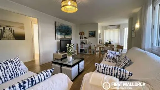 Cozy ground floor apartment with terrace next to the Bay of Alcúdia.