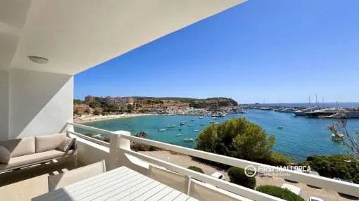 Renovated First-Line Apartment with Sea Views in Port Adriano