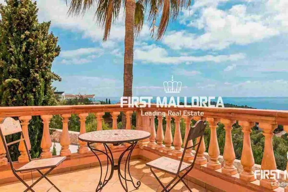 Mallorca villas for rent: Sea view villa in gated community for rent