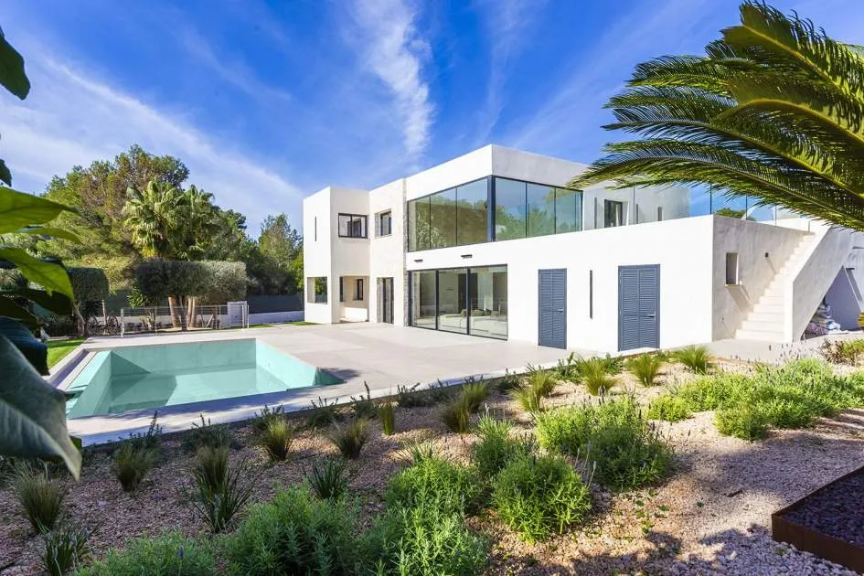 Exclusive villa in sought-after neighbourhood close to the centre