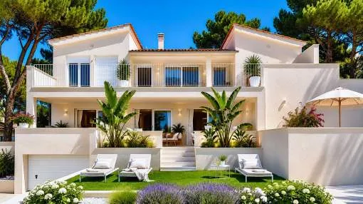 Fully renovated apartment building in a prime location close to the beach