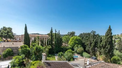 Charming property with pool, garden and hotel license in the heart of Alaró