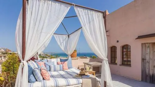Unique apartment in ’s most beautiful old town district
