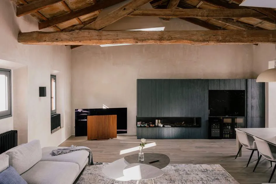 Modern elegant apartment in a top location Modern elegant apartment in a top location