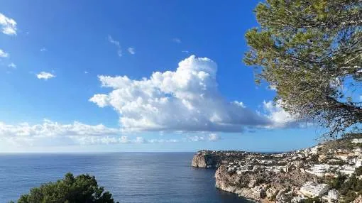 Cala Llamp – Top plot with granted building permit and sea and panoramic views