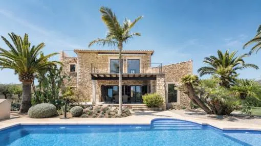 Charming finca oasis with sea views in a popular location near